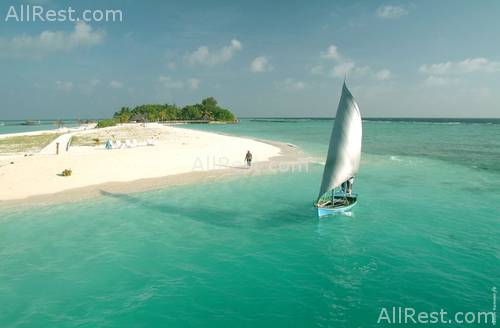 Veligandu Island Resort 6